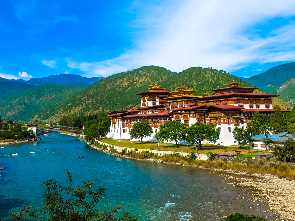 Bhutan Tour 5 Nights 6 Days